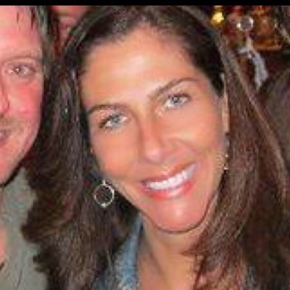 Meet your Posher, Susan - Picture 1 of 1